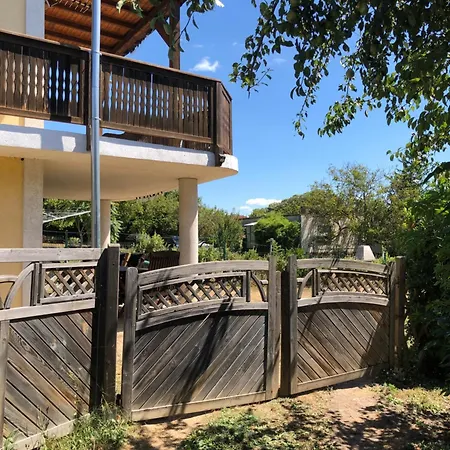 Holiday home Kertbol A Balatonra *